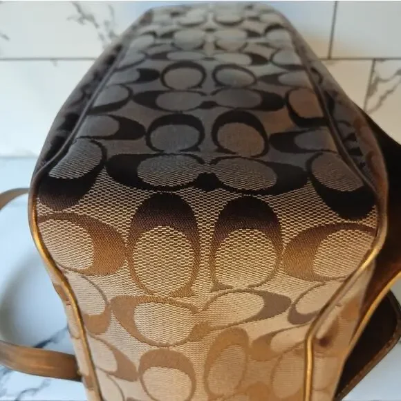 Coach Signature Canvas/Leather Vintage Tote - Rare! - Picture 11 of 16